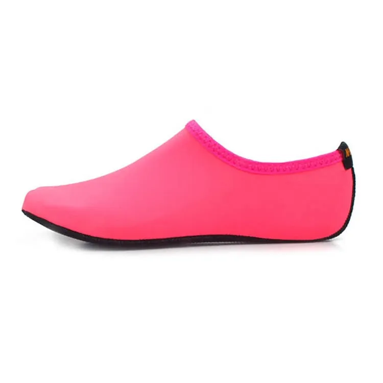 3mm Non-slip Rubber Embossing Texture Sole Solid Color Diving Shoes and Socks, One Pair, Size:S (Pink)