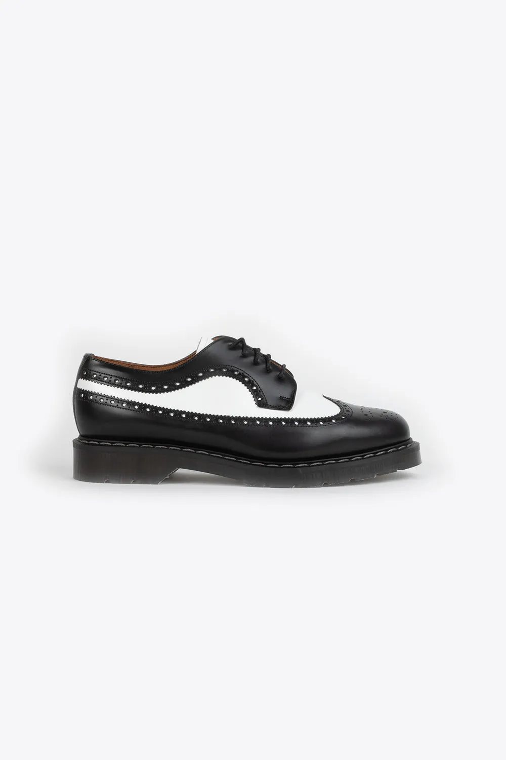 5 Eye Gibson "American" Brogue Shoe - Black & White Hi-Shine