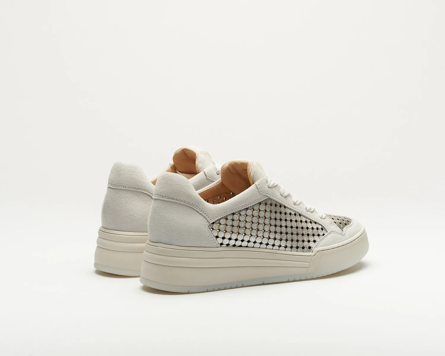 FINAL SALE Softwaves 8.10.01 Lua Sneaker