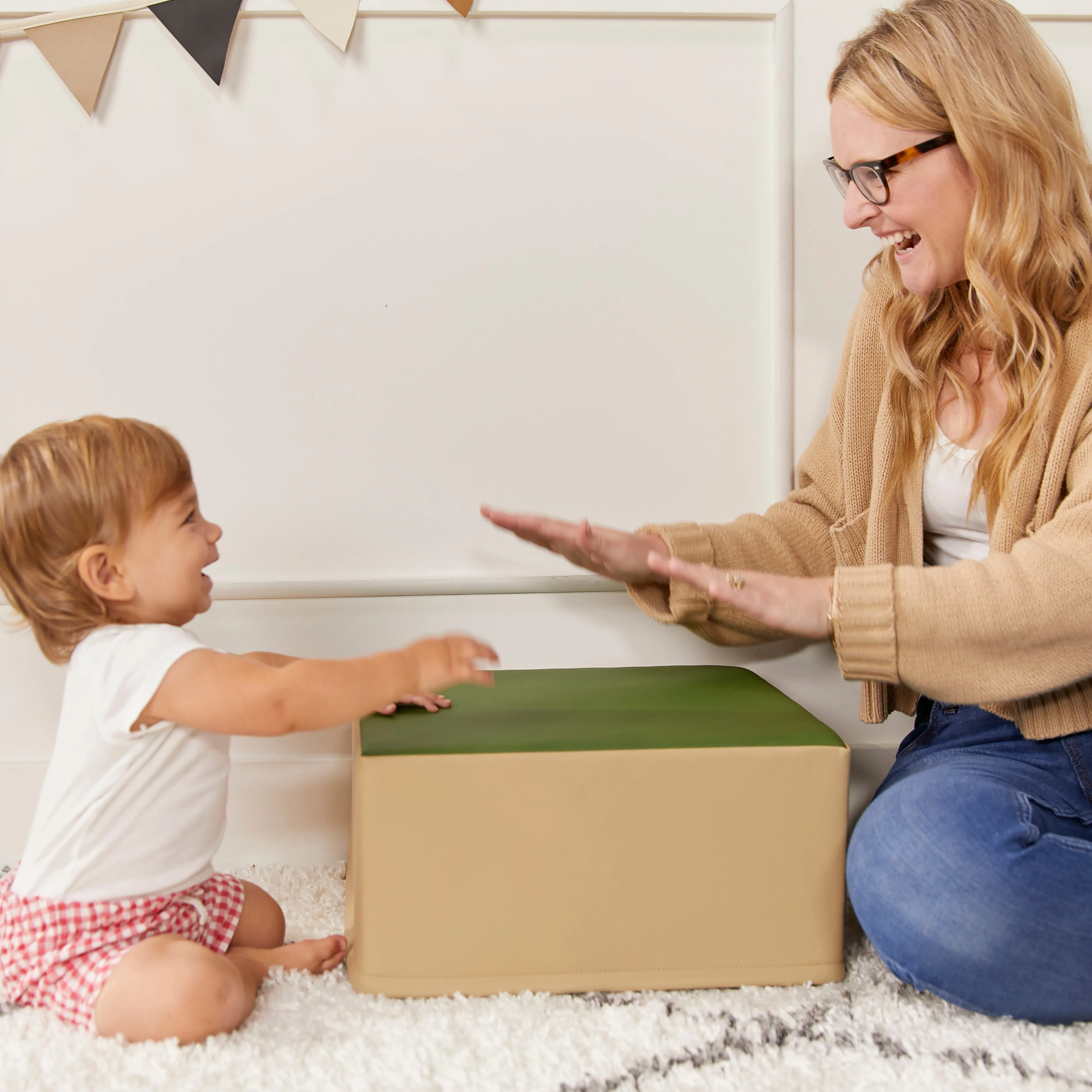 Junior Mix n' Match Pedestal, Beginner Playset