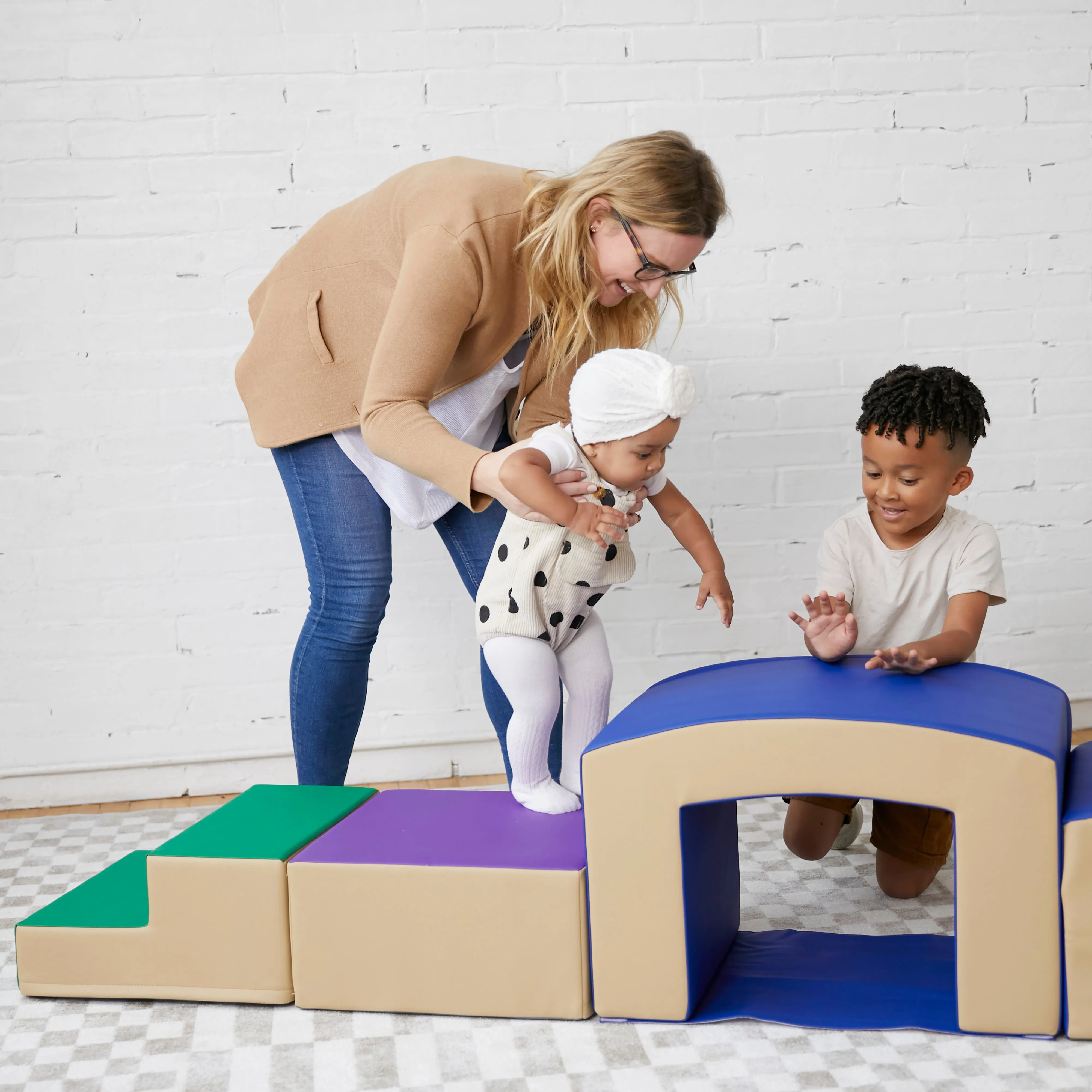 Junior Mix n' Match Pedestal, Beginner Playset