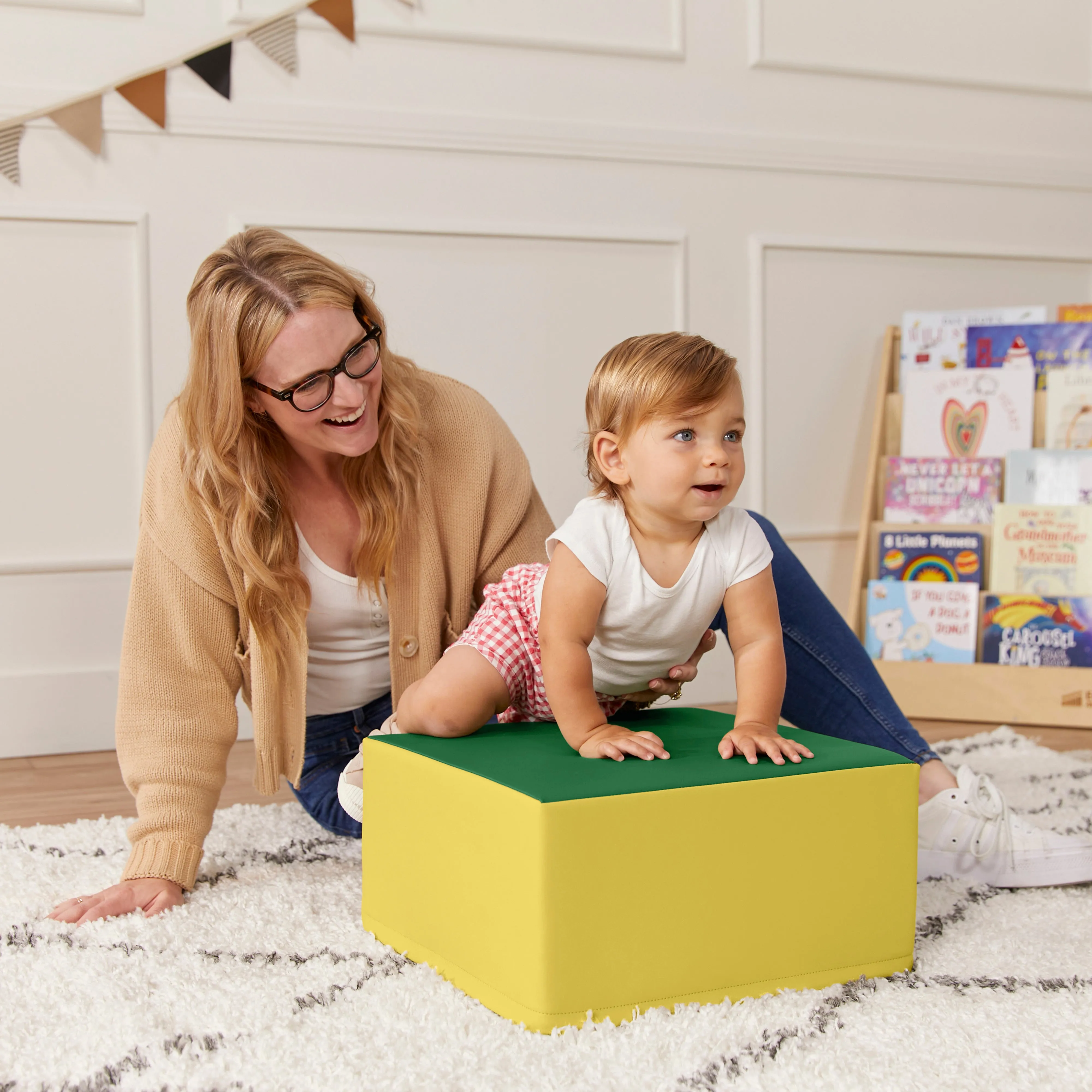 Junior Mix n' Match Pedestal, Beginner Playset