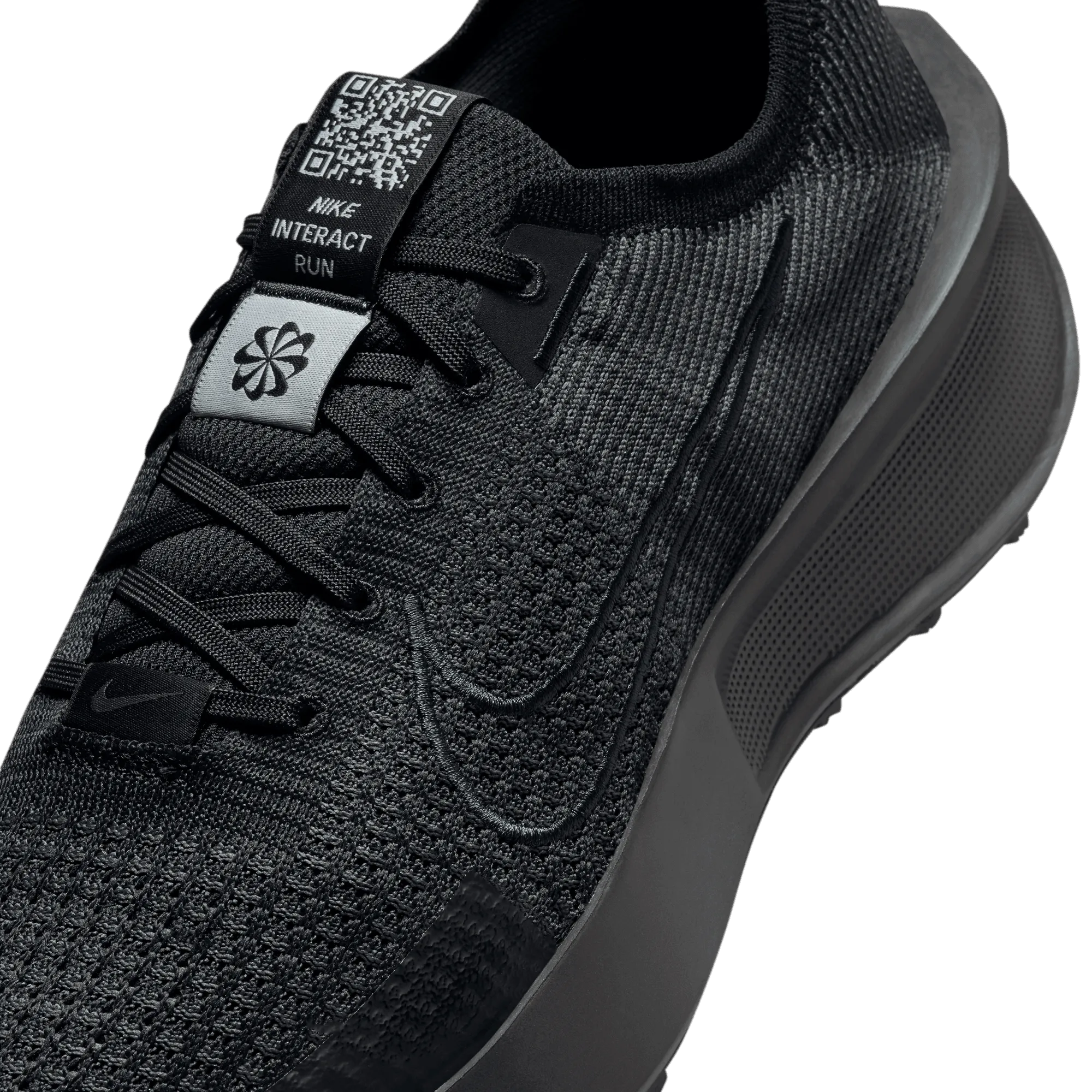 NIKE INTERACT RUN MEN'S ROAD RUNNING SHOES