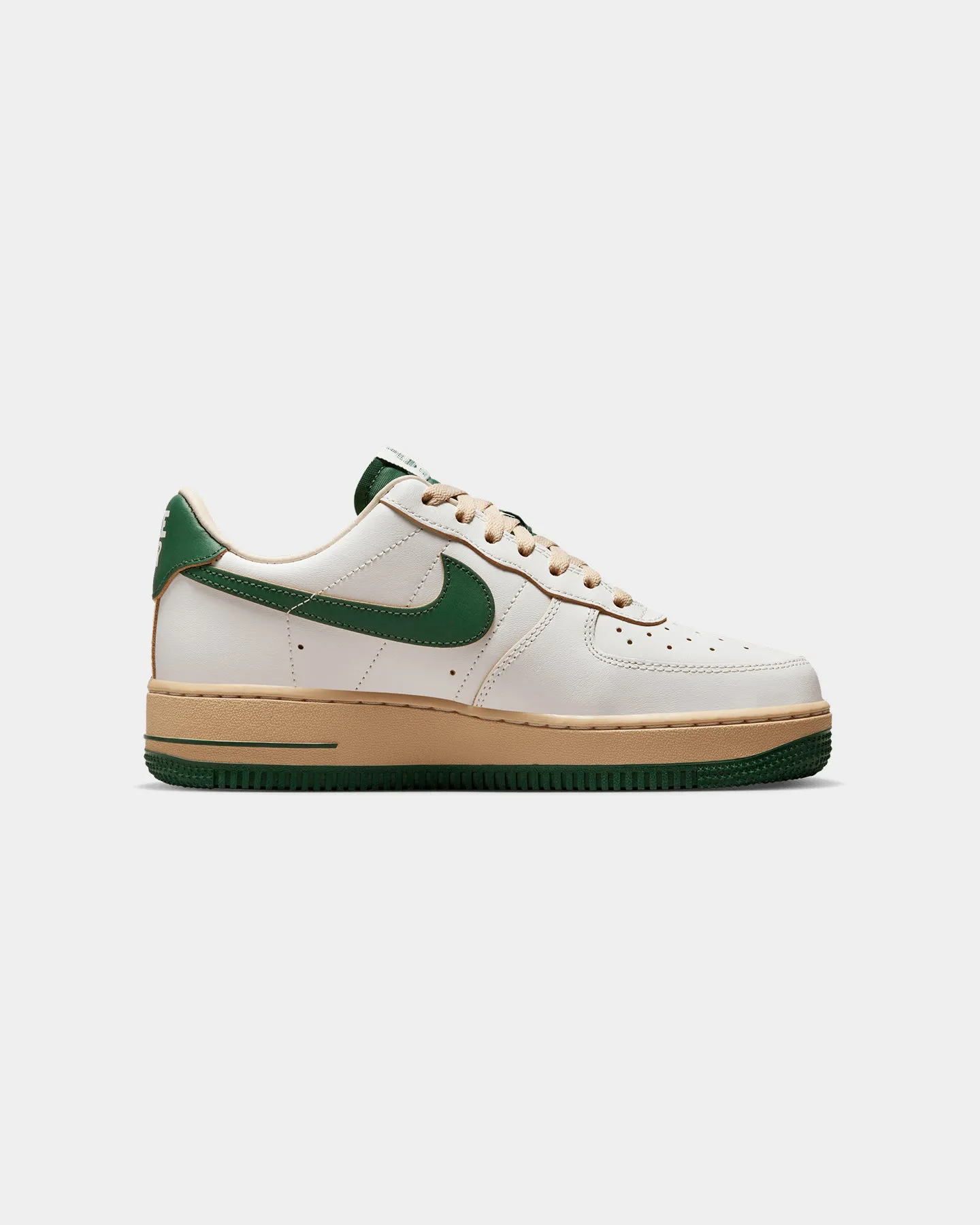 Nike Women's Air Force 1 '07 LV8 Sail/Gorge Green