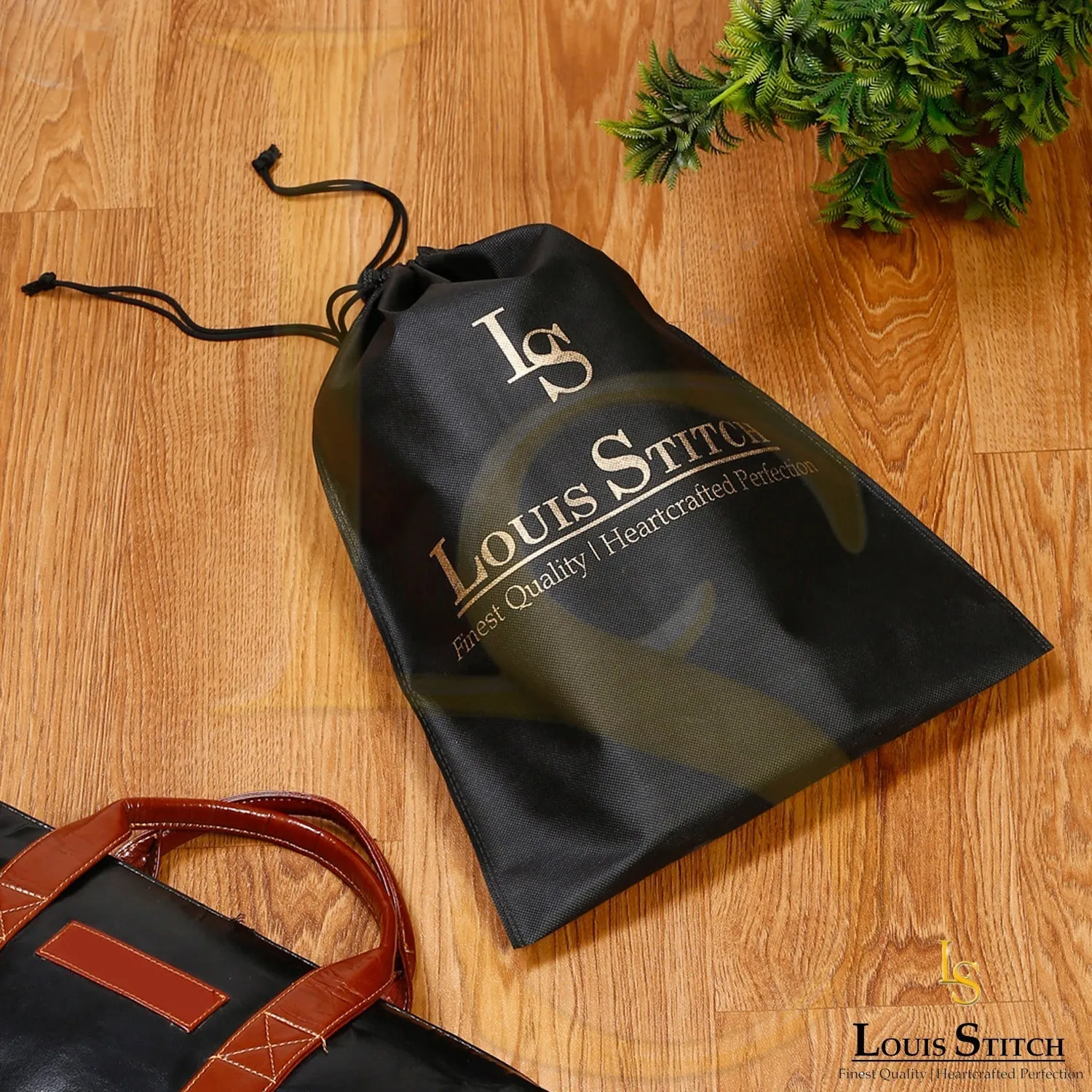 Non Woven Shoe Bag Pack Of  8 Black & Beige Plain - See Thru