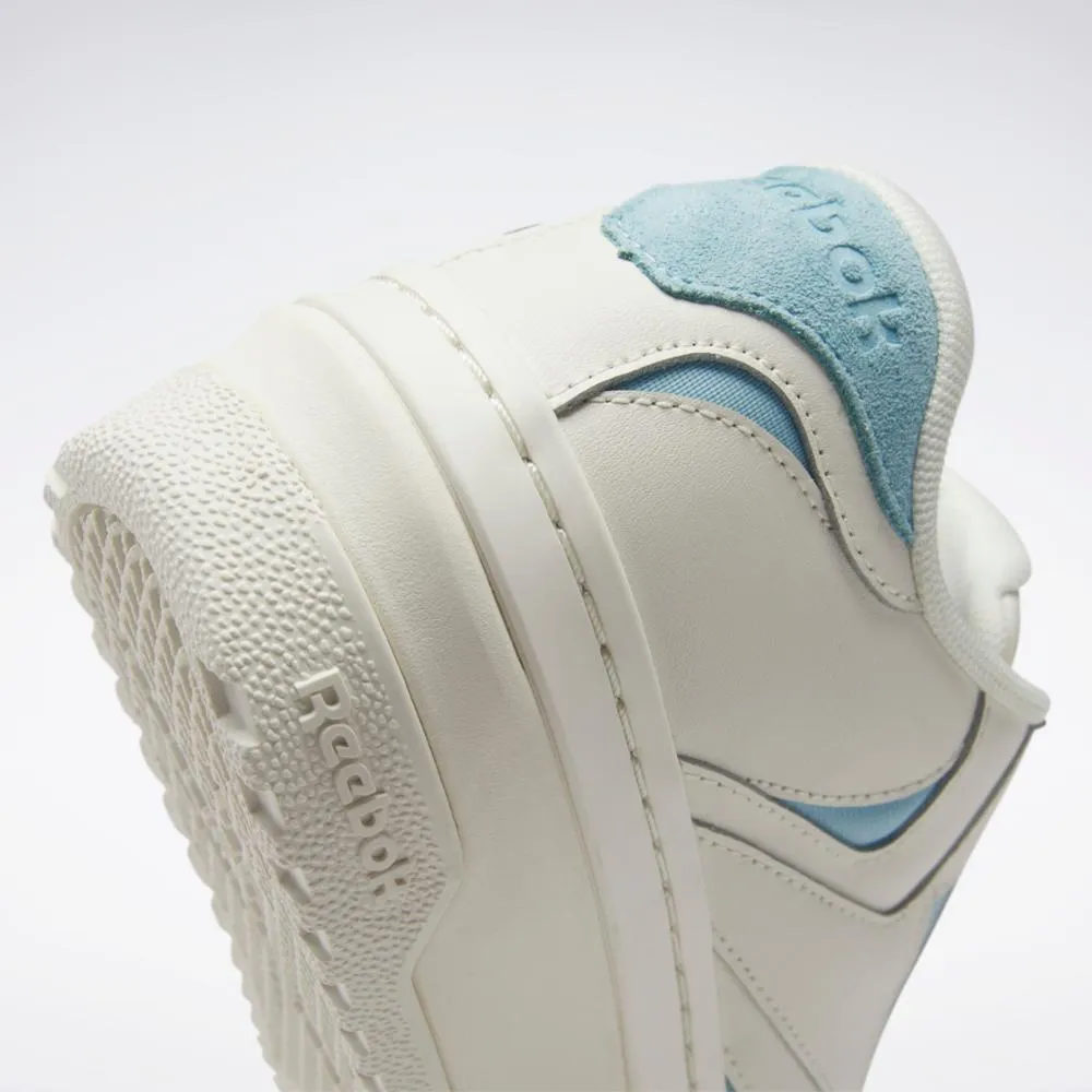 Reebok Footwear Women Club C Extra CHALK/BLUPEA/CHALK