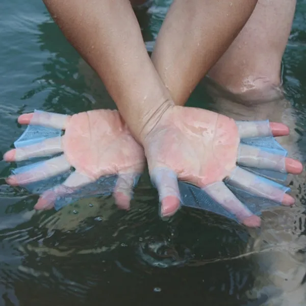 Silicone Swimming Web Fins Hand Flippers Training Gloves, L(Blue)